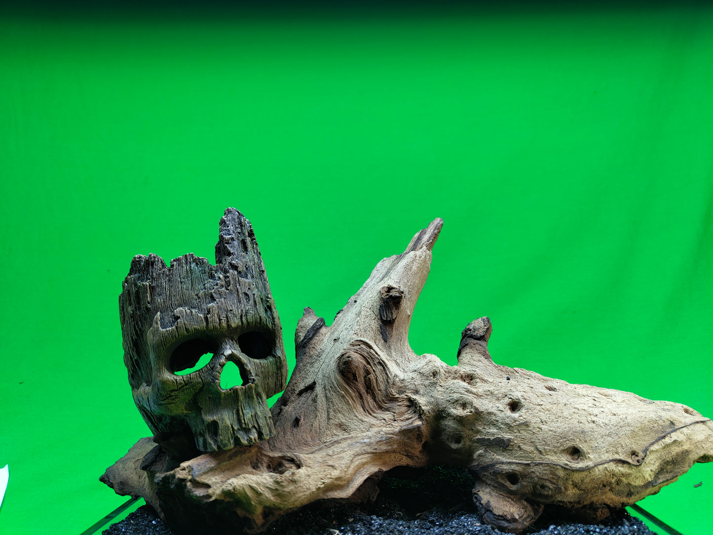 Wood Effect Skull Aquarium Ornament Fish Tank Cave Hide Resin Decor 14cm