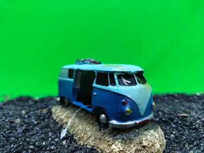 Blue Camper Van Aquarium Ornament Fish Tank Decoration Resin Hide Cave