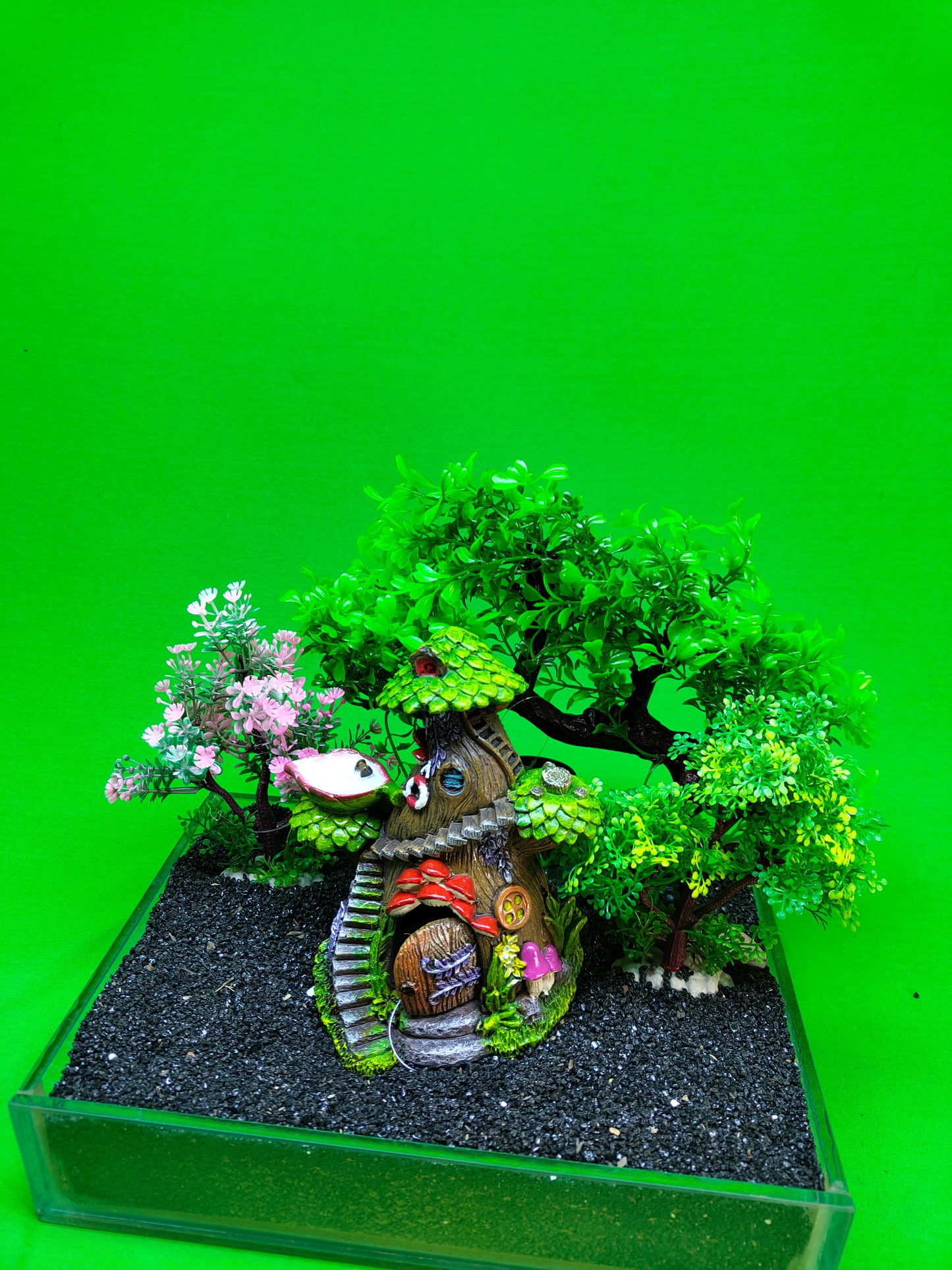 Fairy Tree House Aquarium Ornament Fish Tank Resin Hide Cave Decoration