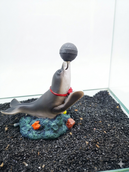 Betta Seal Aquarium Ornament with Air Stone – Fish Tank Aerator Decor