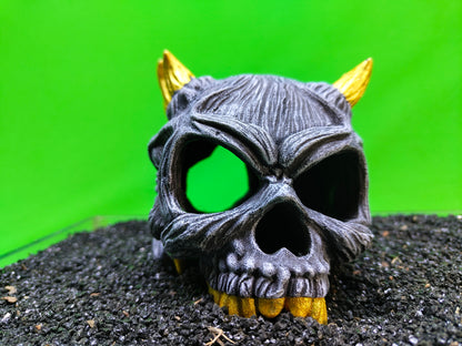 Devil Skull Aquarium Ornament Fish Tank Cave Hide Decoration Resin 14.5cm