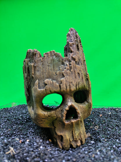 Wood Effect Skull Aquarium Ornament Fish Tank Cave Hide Resin Decor 14cm