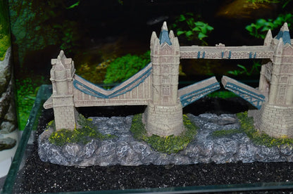 London Tower Bridge Aquarium Fish Tank Ornament 793