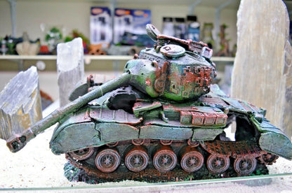 extra large XL ARMY CRASHED TANK fish aquarium WRECK ORNAMENT DECORATION (33cm)